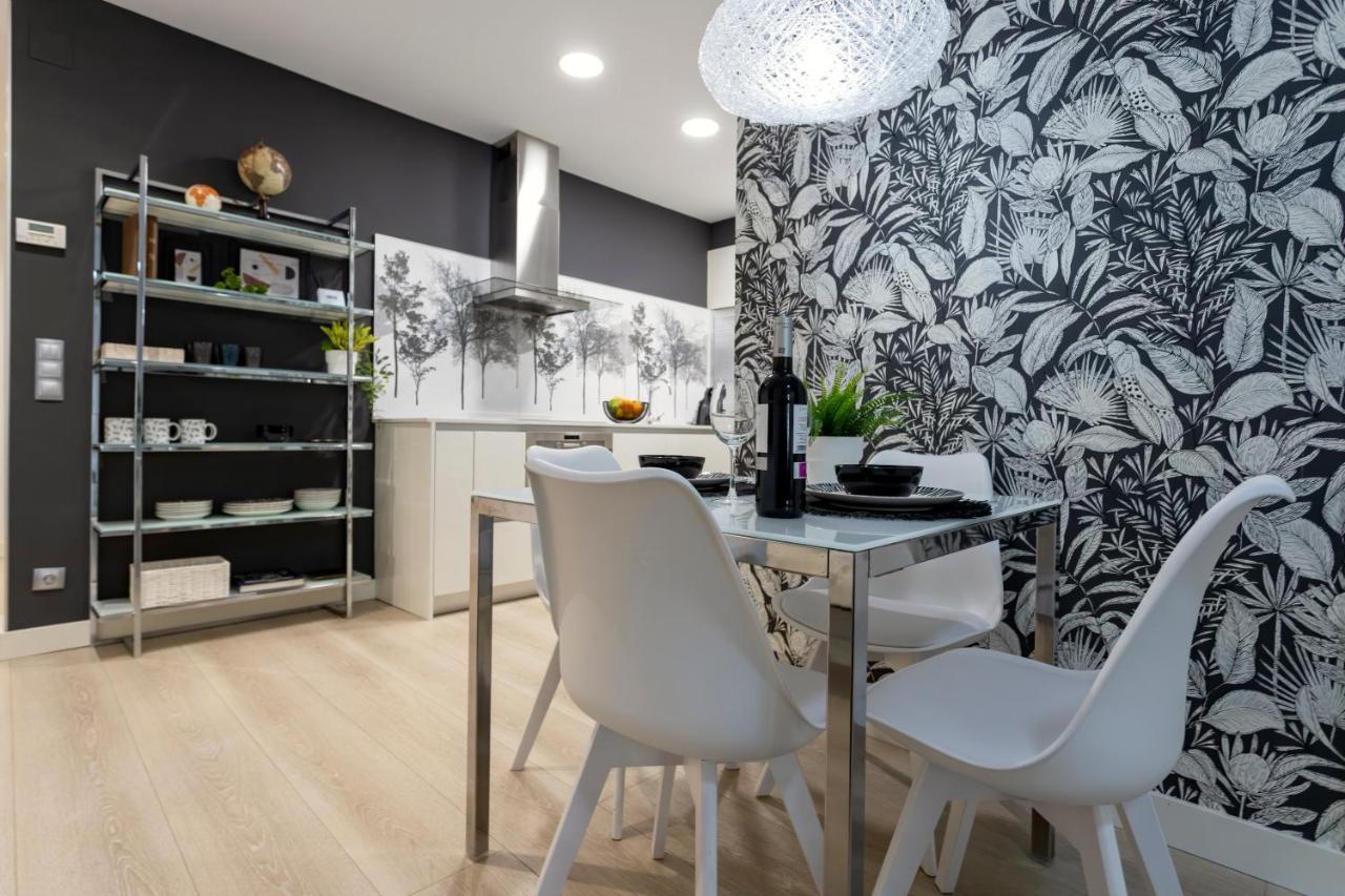 Spacio Menina By Unique * Burgo