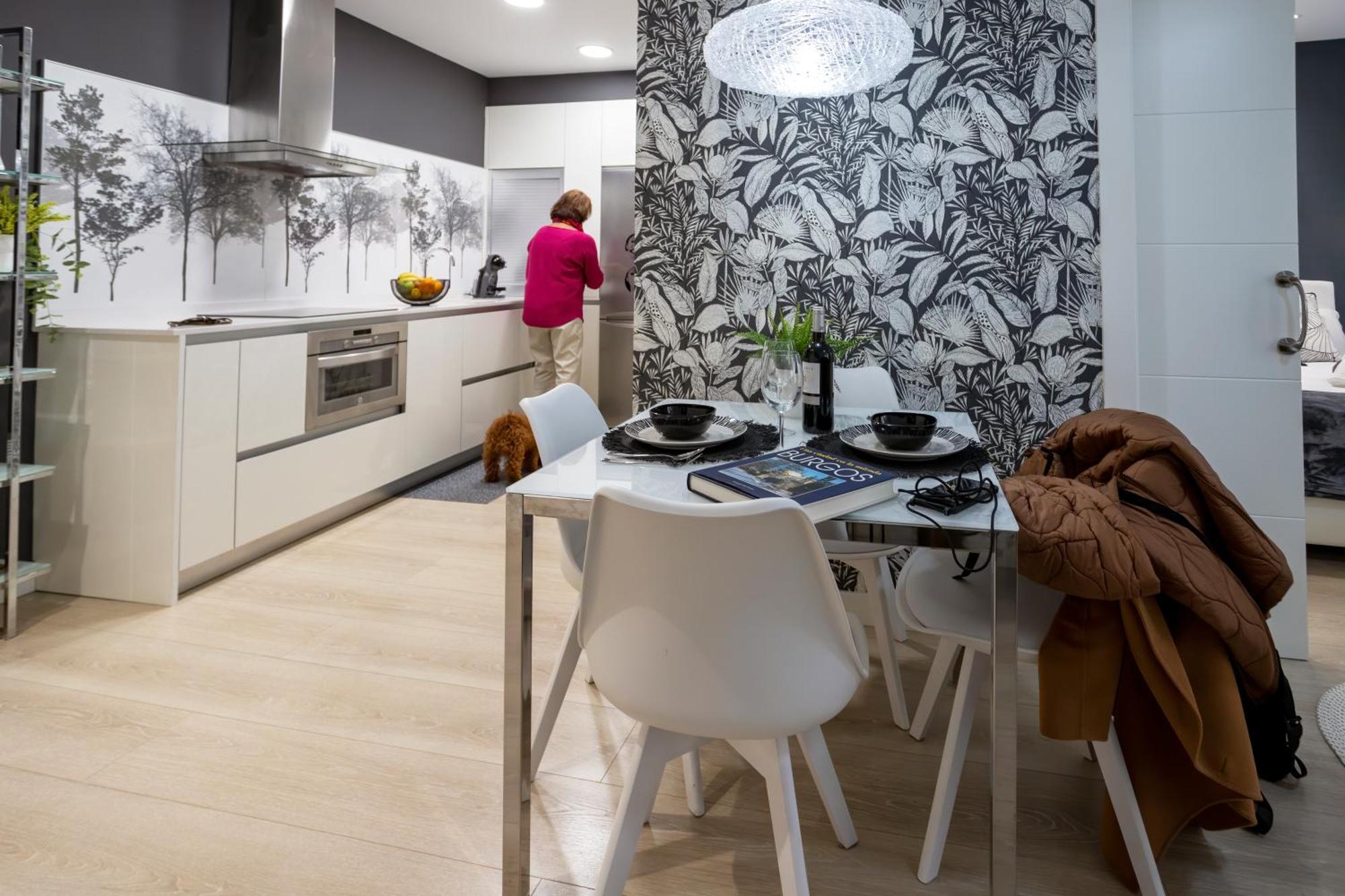 Spacio Menina By Unique Burgo